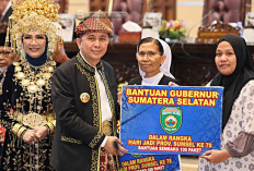 Pj Gubernur Agus Fatoni Maknai Momentum HUT Provinsi Sumsel ke-78 Tahun dengan Berbagi