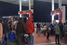 Sempat Ucap Stok BBM Cukup 20 Hari Bikin Warga Aceh Panic Buying Serbu SPBU, Kini Bahlil Beri Klarifikasi