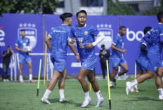 Bayar Defisit 3 Gol, Pemain Persib Butuh Bobotoh Jaga Kans Menetap di ACL 2
