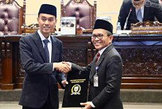 Sekda SA Supriono Hadiri Rapat Paripurna Penyampaian Hasil Reses Tahap 1 Anggota dan Pimpinan DPRD Sumsel