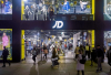 JD Sports Pangkas Proyeksi Laba Jadi £700–£800 Juta, Penjualan AS Turun 6,8%
