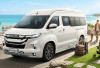 Travel atau Family Trip? Isuzu 9-Seater 2026 Siap Jadi Sahabat Liburan Panjang dengan Kabin Luas