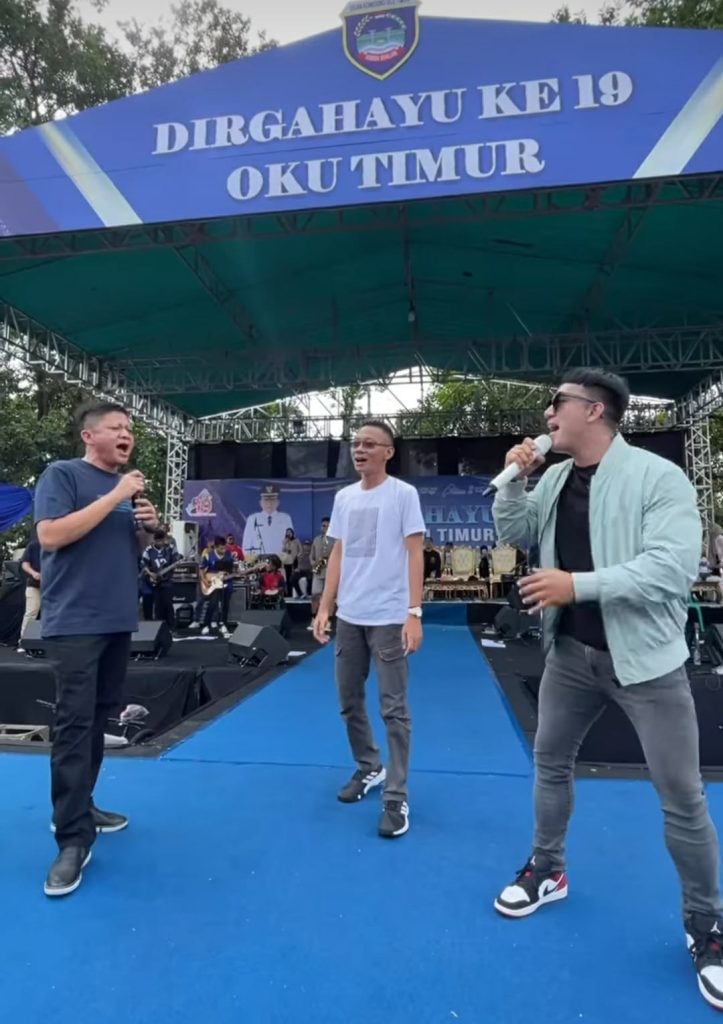 Ruri Repvblik Hibur Masyarakat OKU Timur