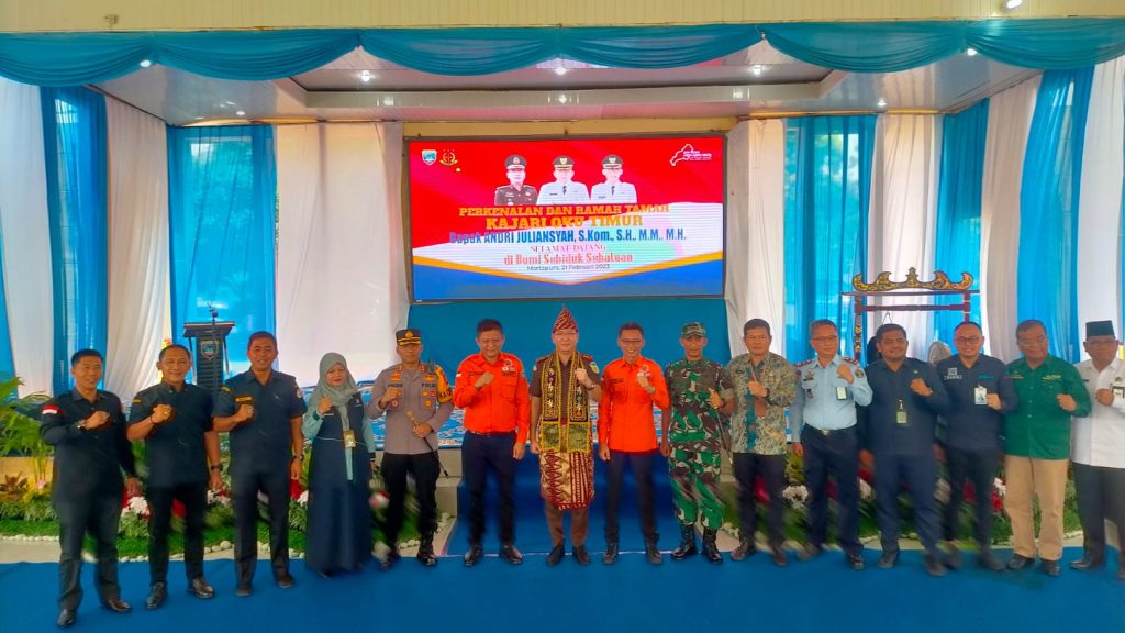 Kajari Diberi Gelar Kehormatan