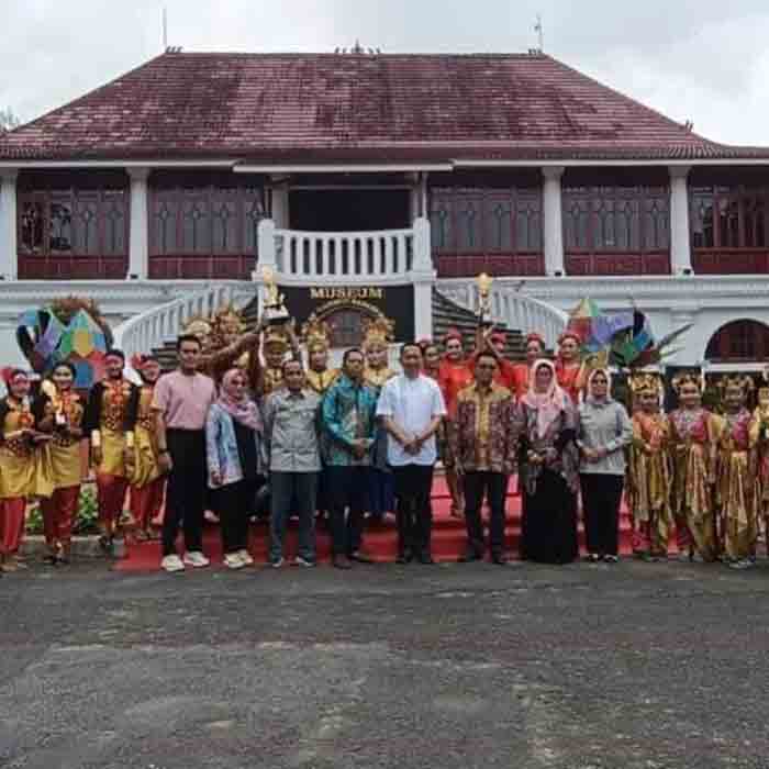 Di Tonton DPR-RI, Tim Tari Kreasi Juara 1