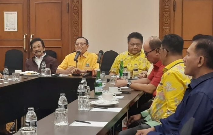 Airlangga Hartarto “Digoyang”, Kader Usul Luhut Gantikan Jabatan Ketum Partai Golkar