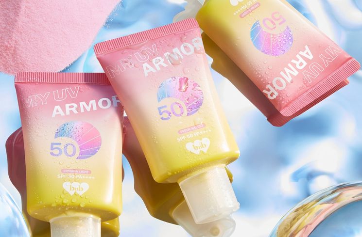 9 Rekomendasi Sunscreen Viral Terbaik Indonesia Di Tahun 2023