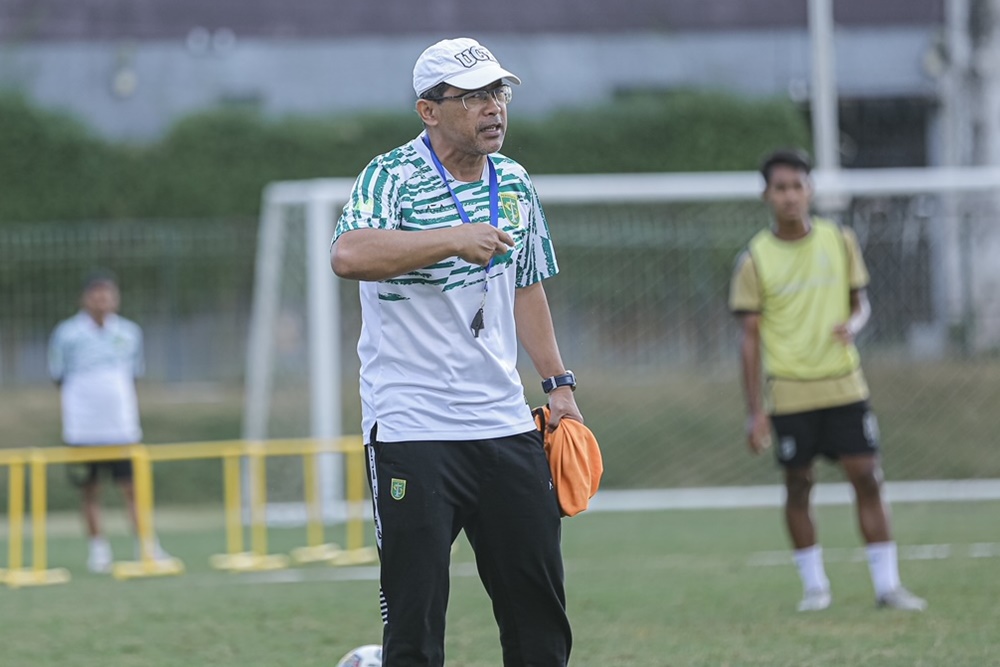 Pemain Persebaya Rela Latihan Panas-panasan, Ini Alasannya
