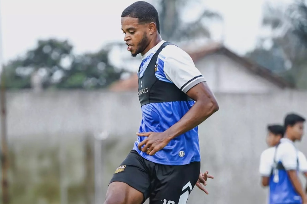 Melawan Mantan Klub yang Sedang di Bawah, Martins Merasa Tak Diuntungkan. Kok Bisa?