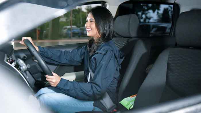 Berbagi Tips Berkendara Aman di Tol