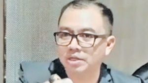 Kental Aroma Politik?