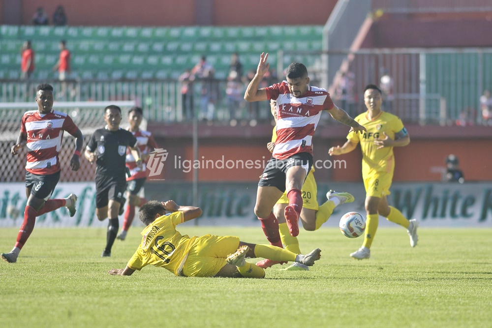 Pelatih Persik Lakukan Ini Agar Bisa Atasi Arema FC dalam Derby Jatim