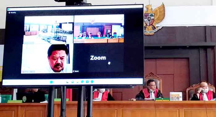 Augie Bunyamin Dituntut 8 Tahun