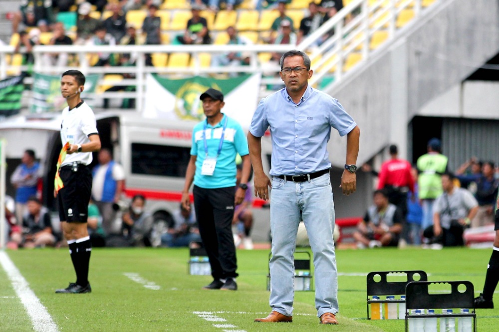 Gelisah Karena Sering Kalah, Manajemen Persebaya Evaluasi Tim Pelatih jelang Lawan Persija