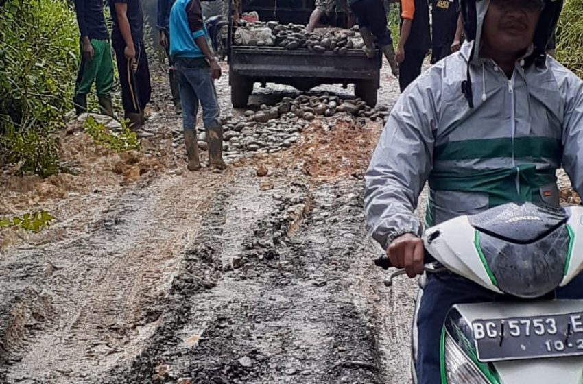 Beguyur Timbun Jalan