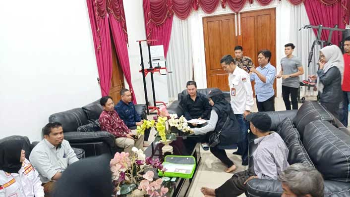 Yulius Maulana Ajak Warga Sukseskan Coklit