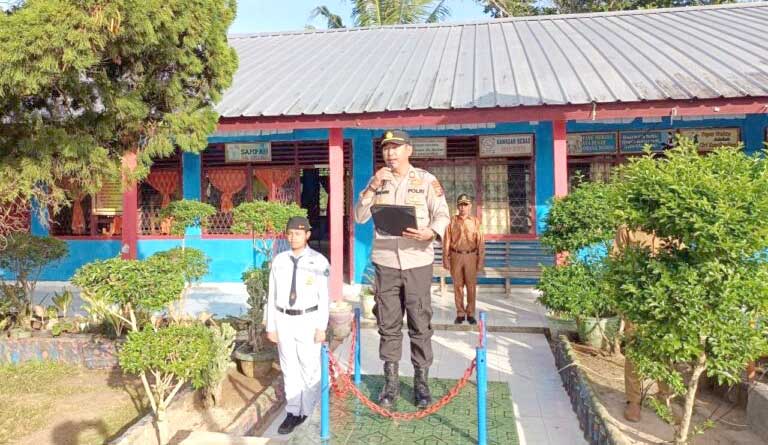 Kapolsek Pendopo Sosialisasi di Sekolah