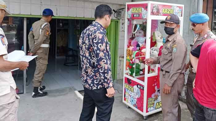 Meresahkan, Desak Tutup