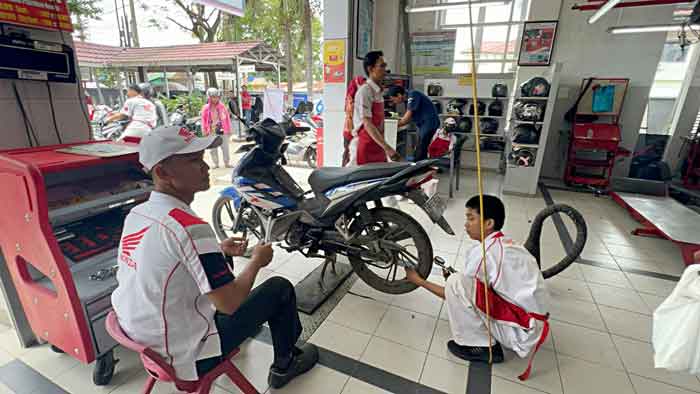 Atasi Kemacetan, Terjunkan Personel