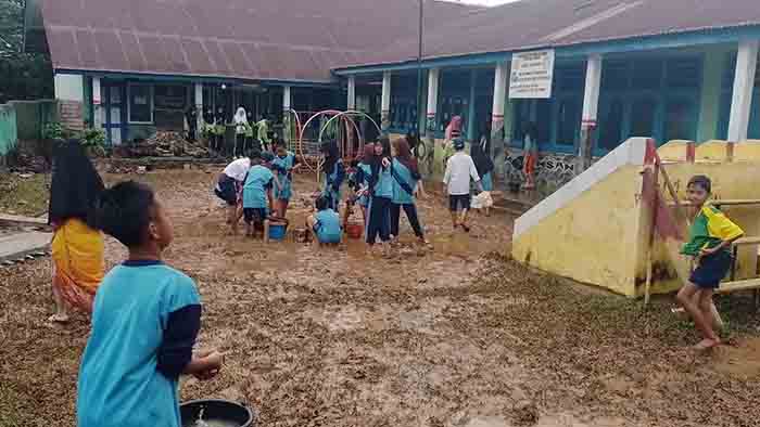 Redam Sekolah, Sapu Jembatan
