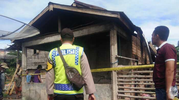 Diduga Korsleting Listrik, Rumah Agus Terbakar