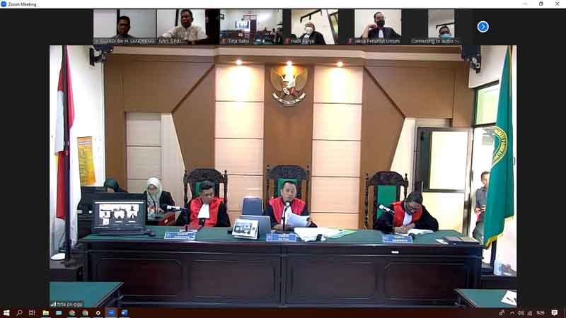 Tok! Juhri dan Suardi Divonis