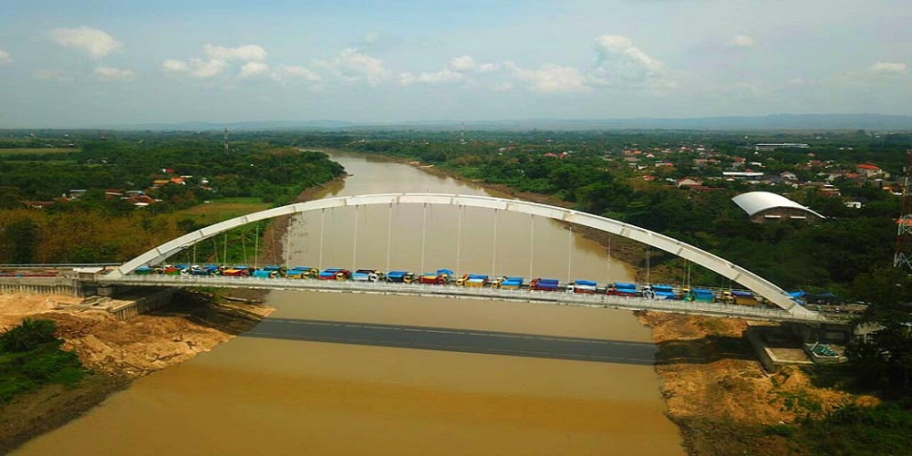 Bengawan Solo Riwayatmu Kini, Berikut 5 Fakta Sungai legendaris di Pulau Jawa Ini.