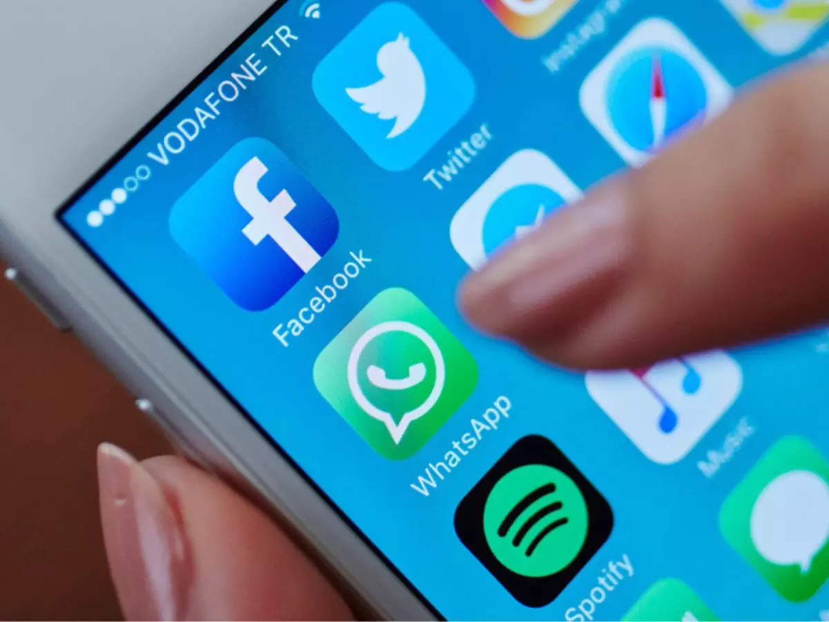 Whatsapp Error, Banyak Data Hilang ? Berikut Tips Kembalikannya