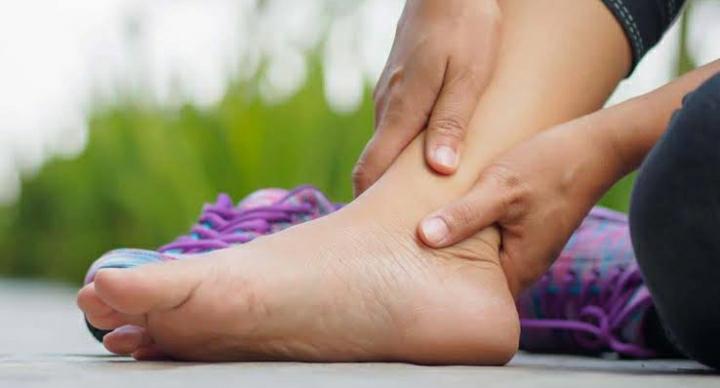 Kamu Harus Tahu, Inilah Pertolongan Pertama pada Keseleo