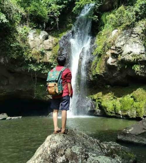 Surga Tersembunyi di Desa Taba Remanik