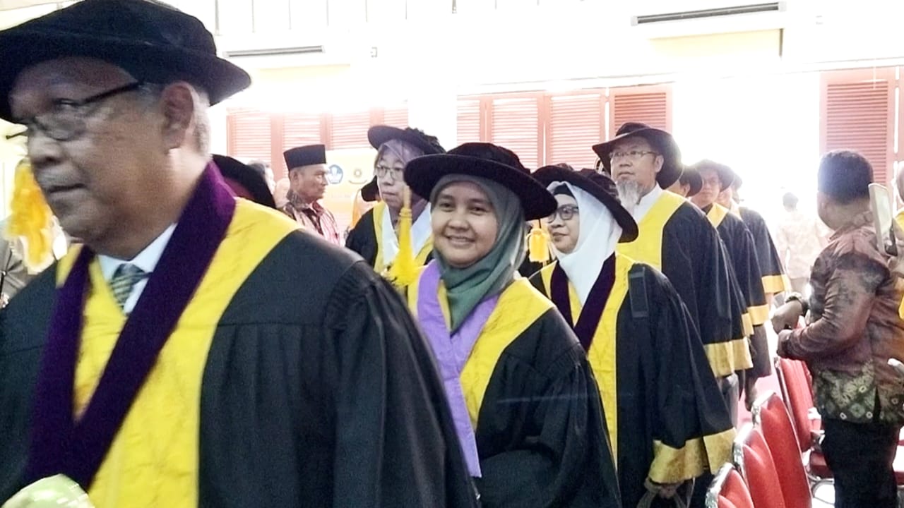 Unsri Cetak Rekor, Kukuhkan 24 Guru Besar, 10 Segera Menyusul