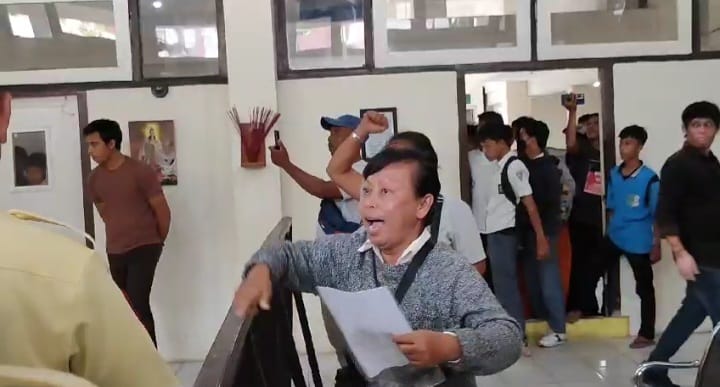 Pembunuh Anak Divonis 2,5 Tahun, Ibu Korban Teriak Histeris