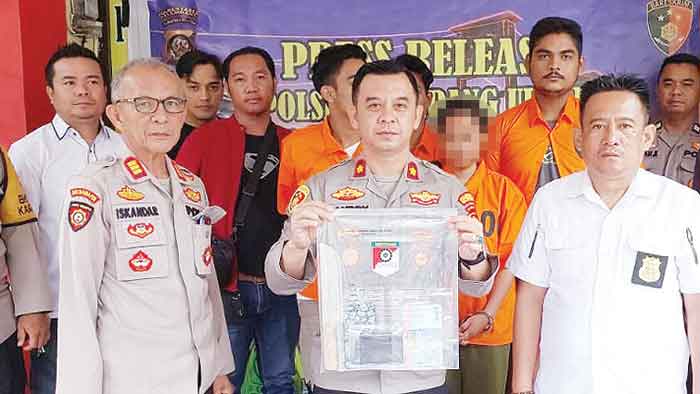 Istri Open BO, Suami Rampok Pelanggan