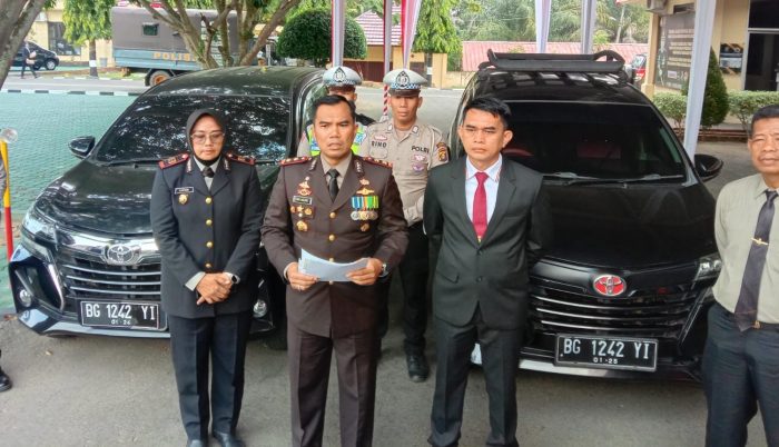 Kok Bisa Avanza Plat Kembar,  1 Terdata di  OKU Timur 1 Lagi di Lampung Utara