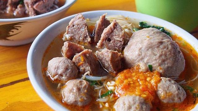 Bestie Apakah Kamu Tahu, Ternyata Bakso Itu Asal Muasalnya Dari Daging Babi Giling