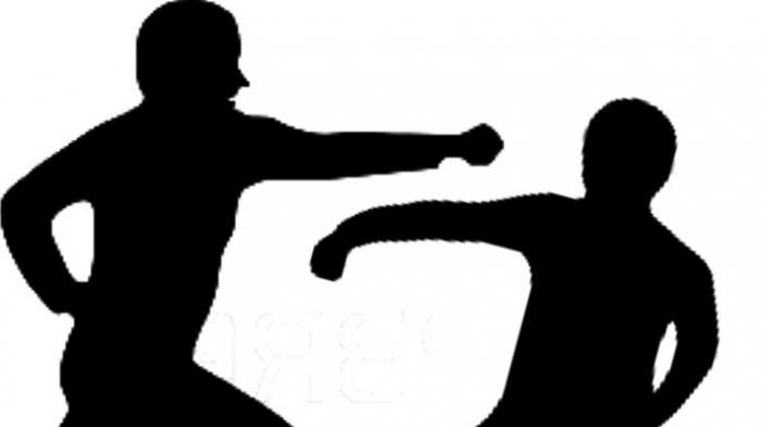 Dua Kakek Bau Tanah Ini Duel, Hasilnya 1 Kena Luka Bacok 1 Masuk Bui