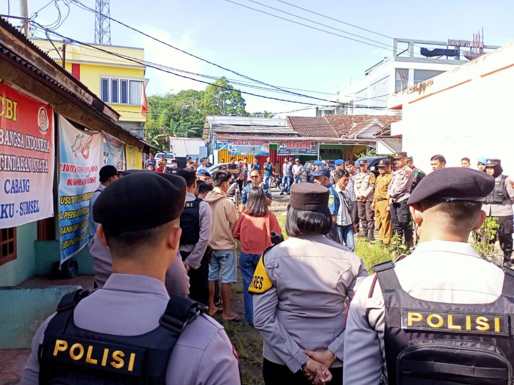 Bangunan Dieksekusi, Penghuni Protes