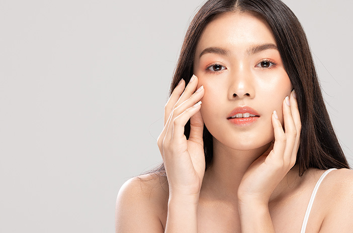 Nggak Harus Mahal, 5 Kebiasaan di Rekomendasikan Dokter Kulit Membuat Kulit Cerah
