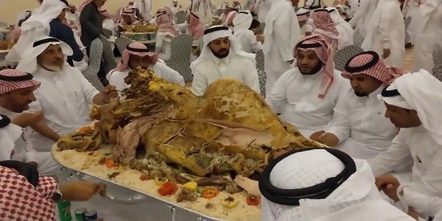 Bukan Ketupat dan Opor Ayam, Ini Makanan Khas Lebaran Orang Orang Arab