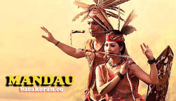 Ngeri ! Cerita Mistis dan Mitos Mandau: Senjata khas Kalimantan Timur