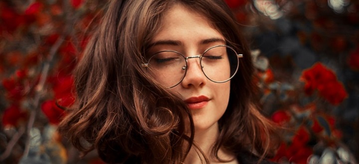 Mata Kiri Berkedut Pertanda Baik Benarkah? Cek 6 Fakta dan Penyebabnya Disini!