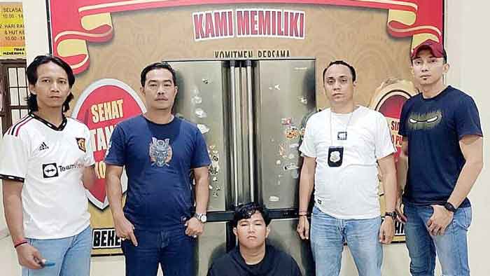 Tawarkan Barang Curian di Marketplace Facebook