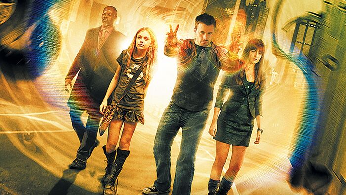 8 Rekomendasi Film Kekuatan Super yang Unik, Hancock Pria Pemabuk Memiliki Kekuatan Super