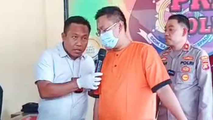 Pengaruh Film Porno, Beli Perlengkapan Fantasi Seks